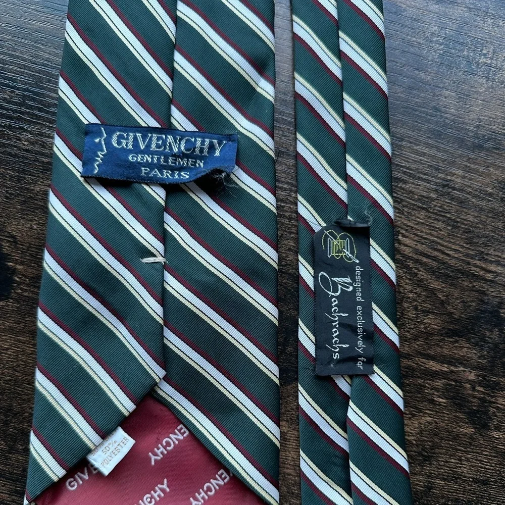 Givenchy Gentlemen Paris Vintage Silk Blend Green Diagonal Stripe Necktie